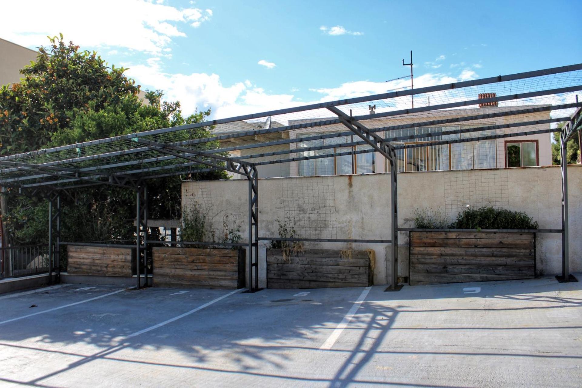 Melassy Apartment