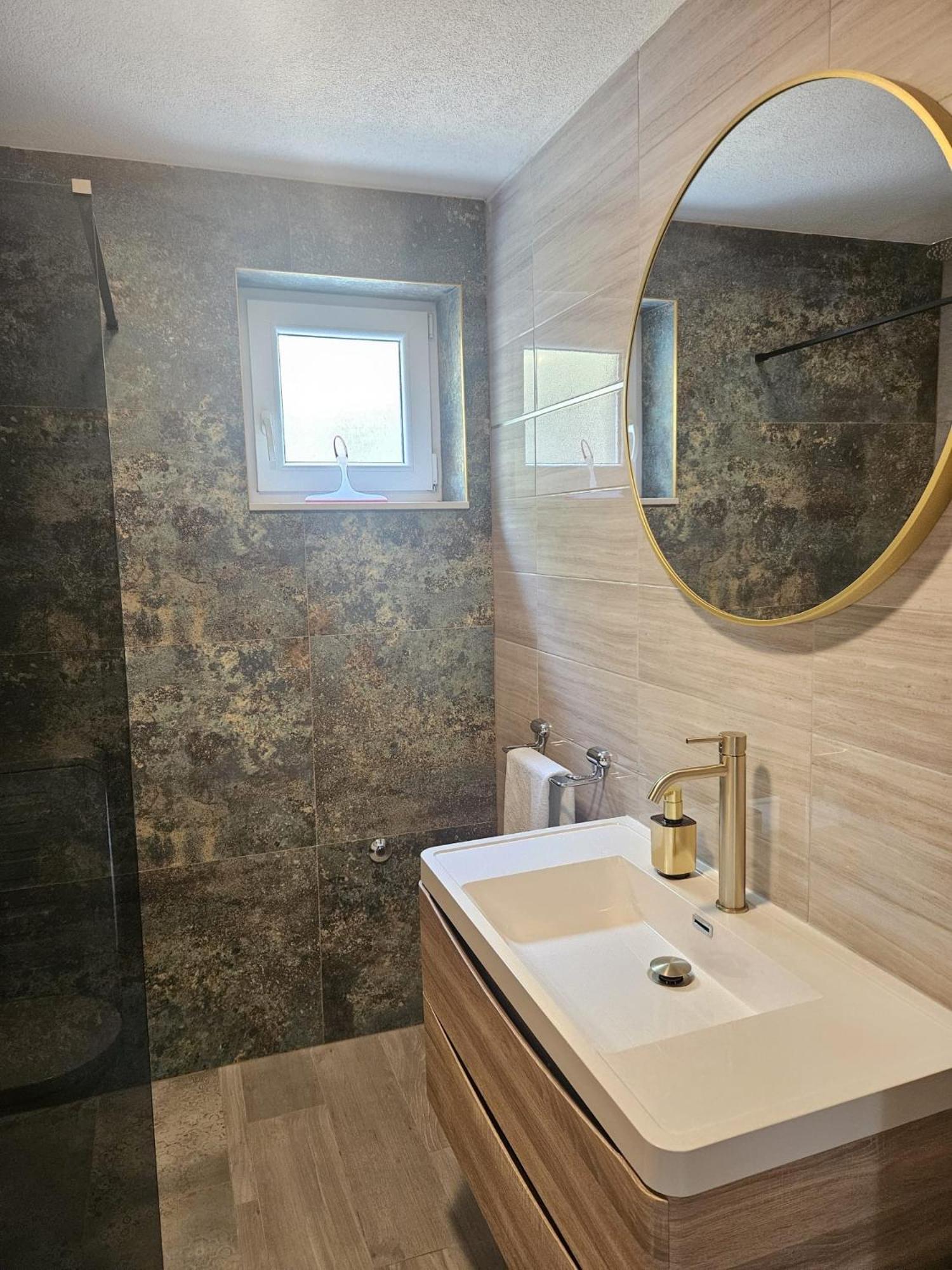Melassy Leilighet Makarska